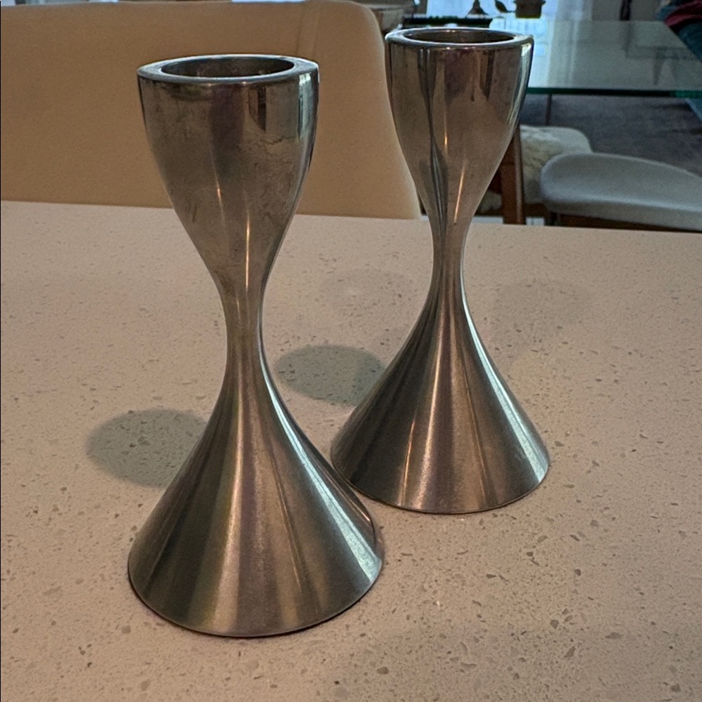 Vintage  Hourglass Stainless Steel Candle Holders - Pair - Picture 4 of 13